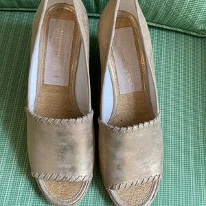 NIB Jack Rogers Gold Palmer Wedge Espadrilles